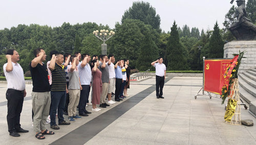 宜化集團(tuán)優(yōu)秀班組長(zhǎng)“三個(gè)一”活動(dòng)圓滿(mǎn)結(jié)束(圖5)