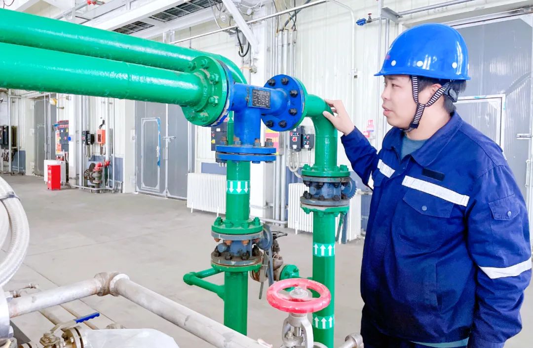 【宜化榜樣】金牌能手姜軍鋒：扎根一線(xiàn)勤鉆研，朝夕不倦做奉獻(xiàn)