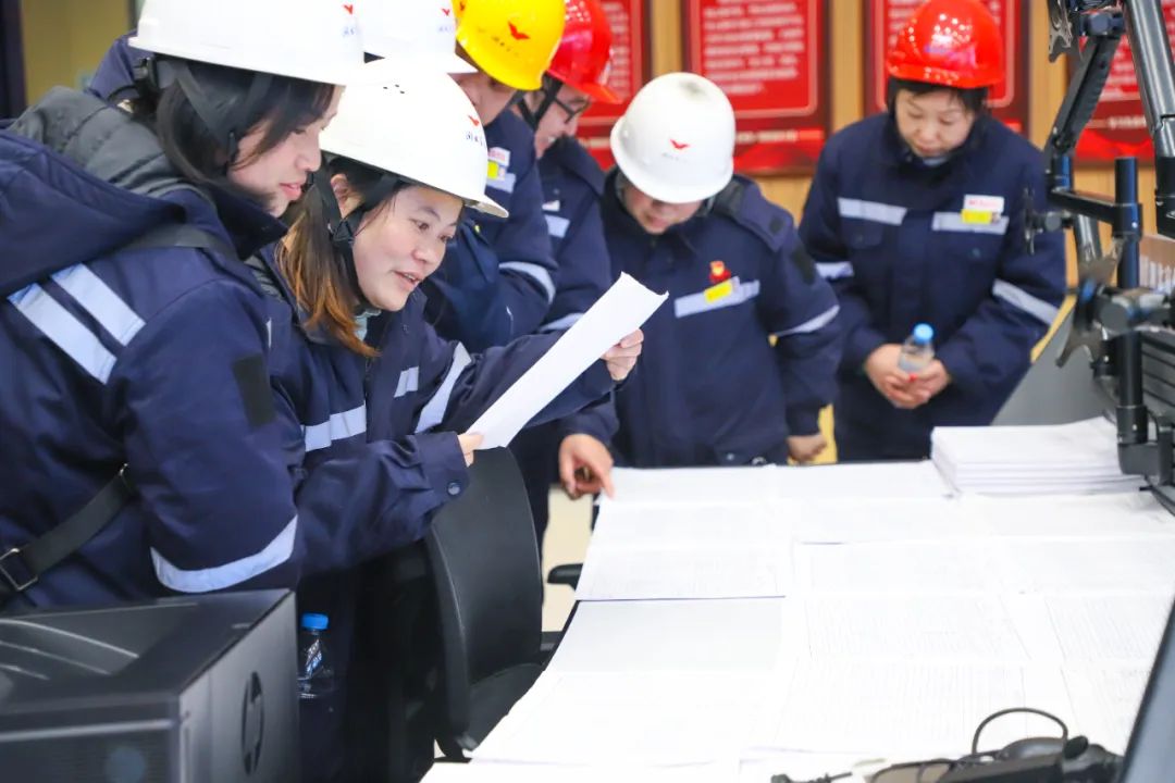 凝聚奮進(jìn)力量，股份公司干部職工參觀田家河新項(xiàng)目(圖3)