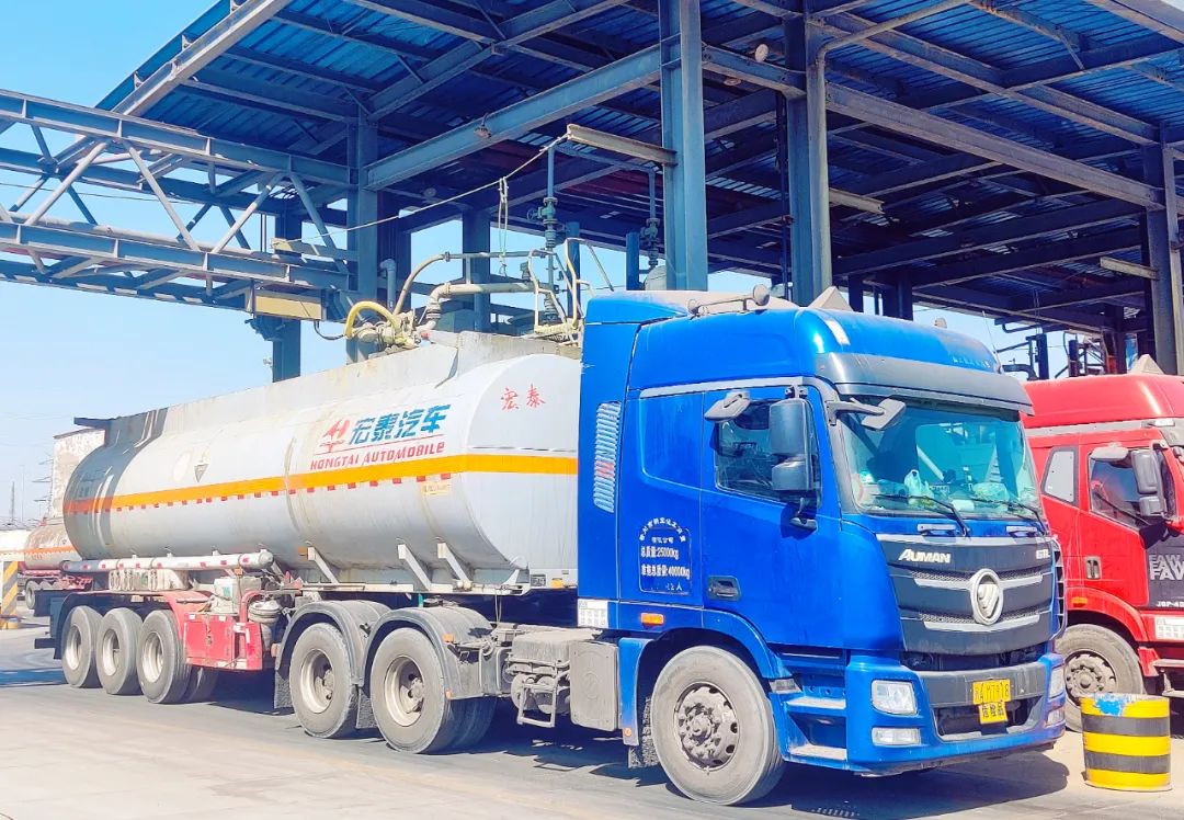 喜訊！內(nèi)蒙宜化醫(yī)藥級(jí)鹽酸成功下線(圖3)