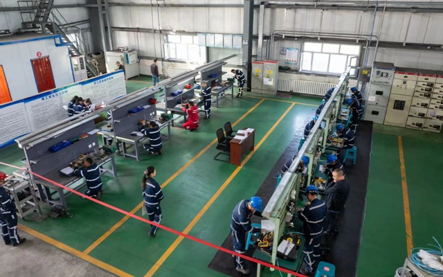 新疆宜化礦業(yè)舉辦第三屆職業(yè)技能大賽