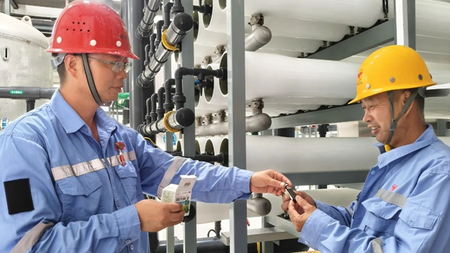 戰(zhàn)高溫斗酷暑！楚星生態(tài)多措并舉筑牢夏季安全防線(圖1)