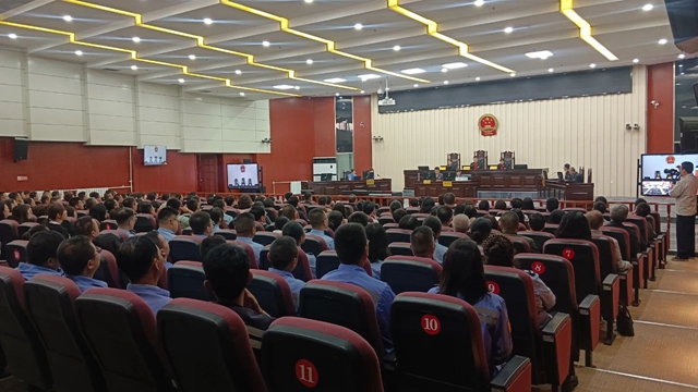 青海宜化：旁聽庭審敲警鐘，紀(jì)法紅線記心間