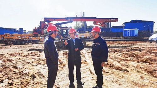 王大真到雙環(huán)公司、氨醇項(xiàng)目和TPO項(xiàng)目現(xiàn)場調(diào)研