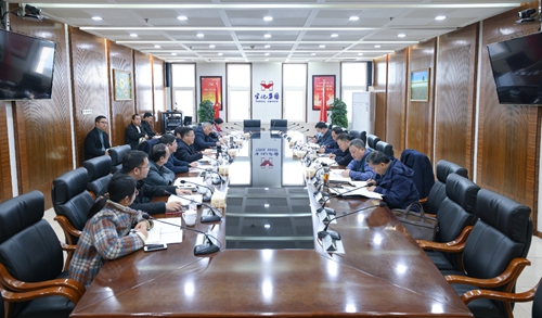 宜昌市國資委黨委書記、主任黃智華一行到宜化集團(tuán)調(diào)研