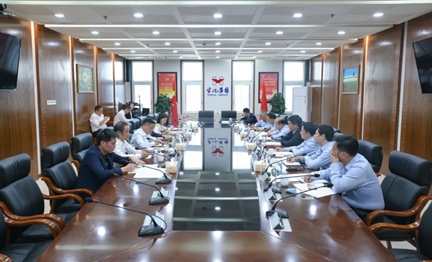 湖北銀行黨委書記、董事長劉志高一行到宜化集團(tuán)調(diào)研