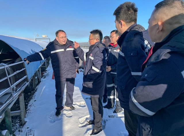 王大真到新疆宜化、新疆宜化礦業(yè)現(xiàn)場辦公