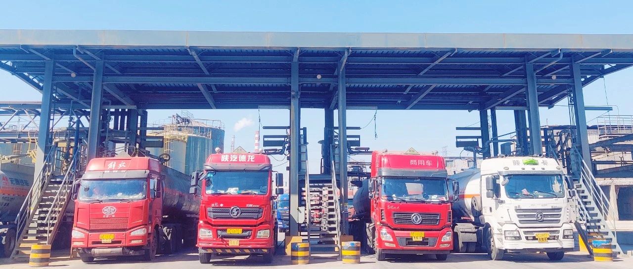 喜訊！內(nèi)蒙宜化醫(yī)藥級鹽酸成功下線